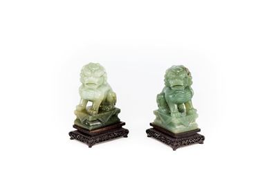 Cani di PhÒ in Giada Verde