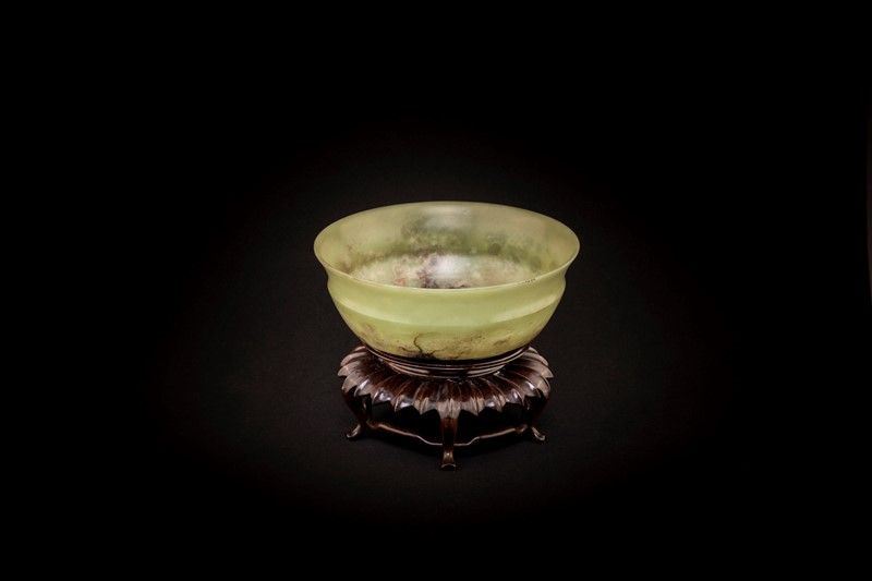 Importante Ciotola in Giada Celadon, Cina