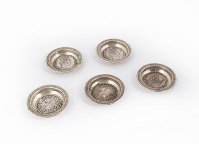 Cinque Piccoli Posacenere da Tavolo in Argento 800/1000