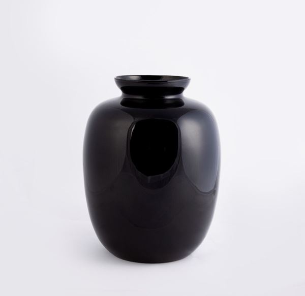 Vaso in vetro nero, Venini 1994