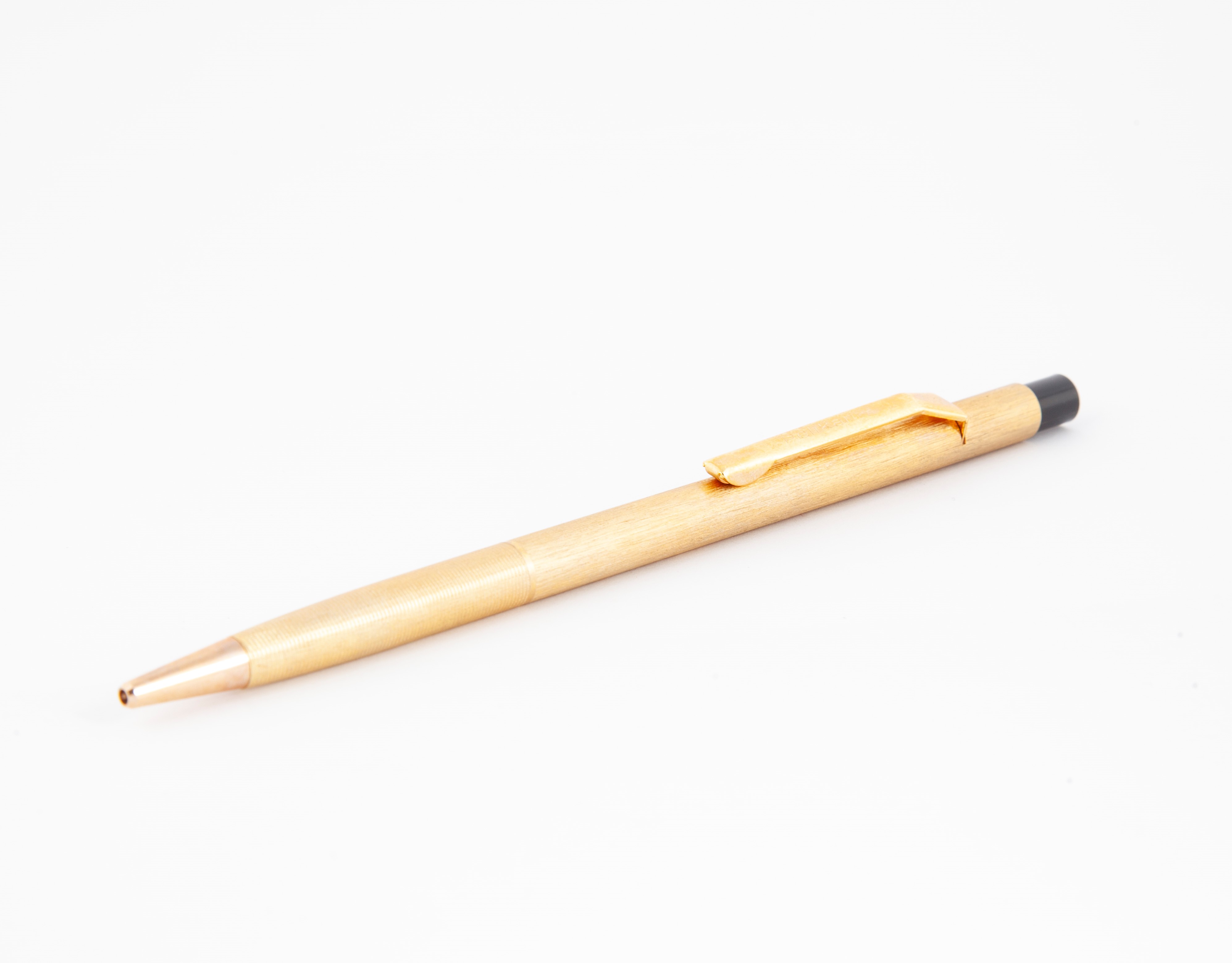 Pelikan - Penna a Sfera in Metallo Dorato Satinato