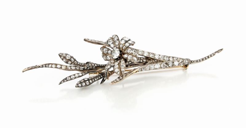 Spilla Antica Ramage in Oro, Argento e Diamanti