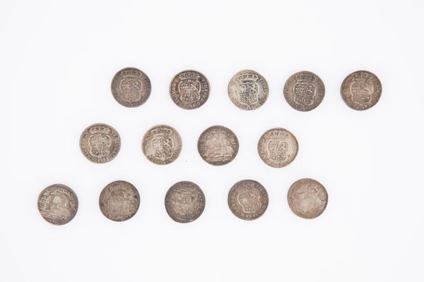 14 monete da 1 Carlino Carlo II - Napoli 1685 (2), 1686 (2), 1688 (3), 1689 (5) e 1690 (2)