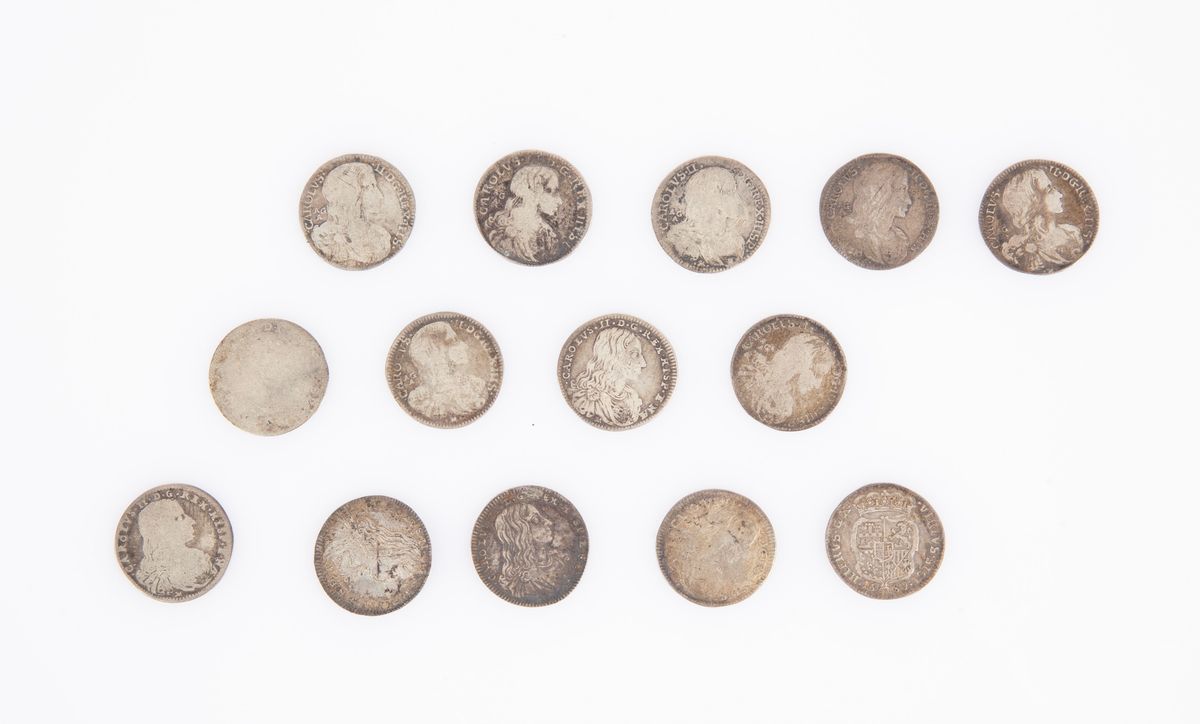 14 Monete da 1 Carlino Carlo II - Napoli 1685 (2), 1686 (2), 1688 (3), 1689 (5) e 1690 (2)