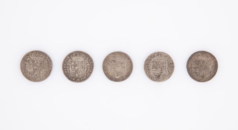 5 Monete da 2 Carlini Carlo II - Napoli 1685 (2), 1687 (3)