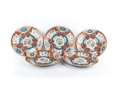 Servizio di Cinque Piatti in Ceramica Imari