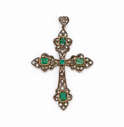Croce in Argento, Smeraldi e Diamanti