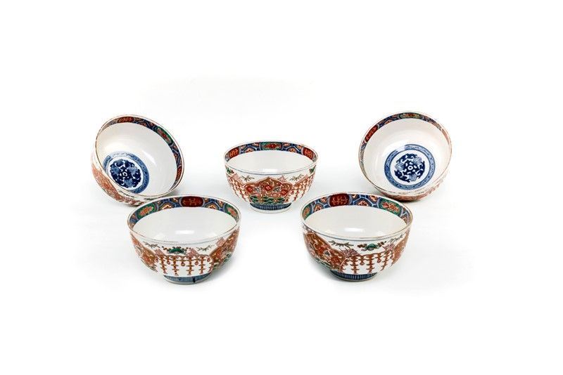 Cinque Tazze in Ceramica Imari
