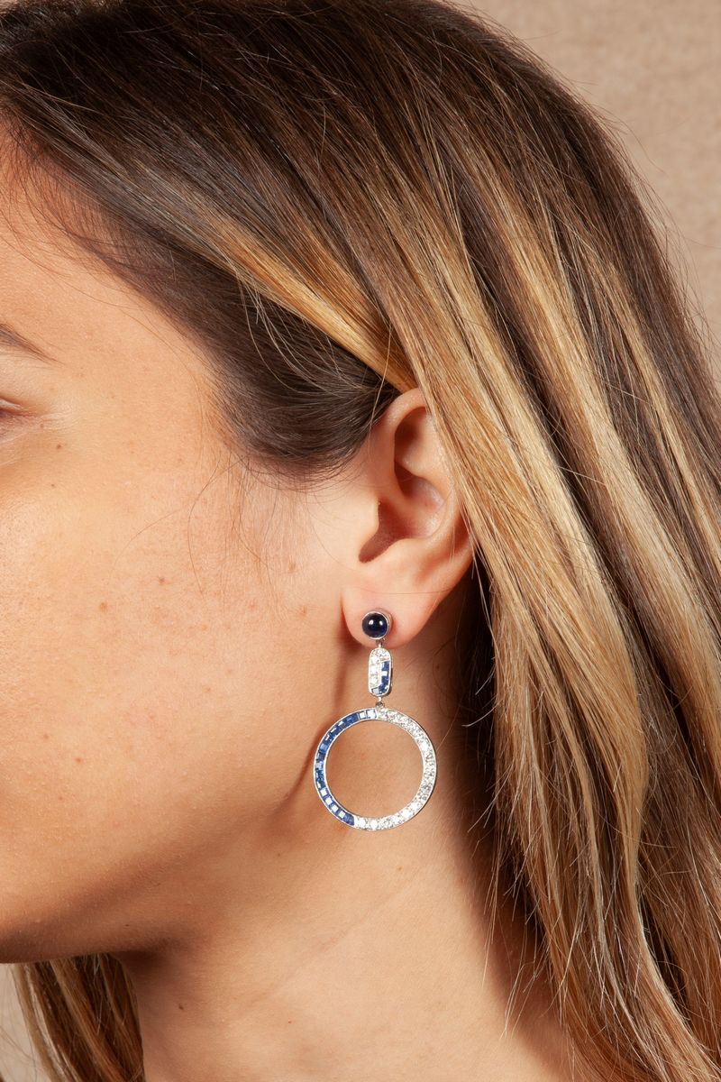 Coppia di Orecchini in Oro Smeraldi e Diamanti
