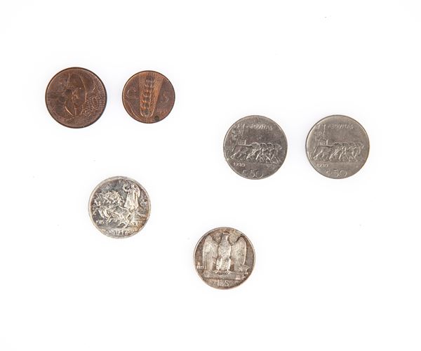 Lotto monete Vittorio Emanuele III Regno d'Italia: 5 Lire 1929; 1 Lira 1915; 50 cts. 1920 bordo rigato; 50 cts. 1920 bordo liscio; 10 cts. 1931; 5 cts. 1931