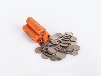 Lotto 460 Monete Usa da 1/4 di Dollaro Racchiuse in 14 Rotolini da 40 Pezzi Assieme Ad Altre Mone...