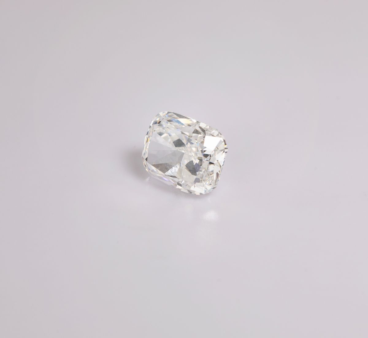 Raro Diamante Taglio Radiant Ct. 5,02