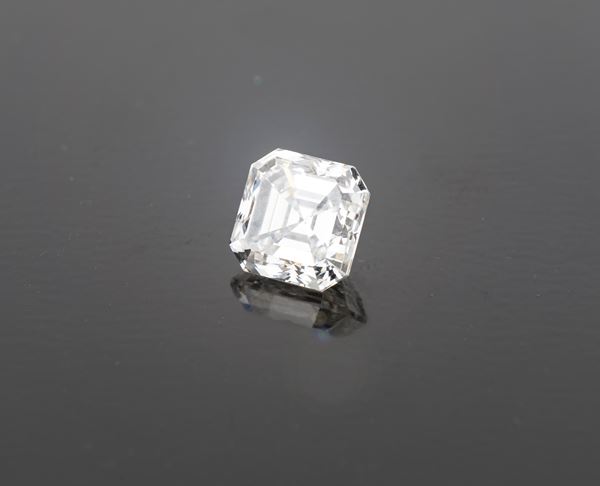 Raro diamante taglio Asscher ct. 5,02