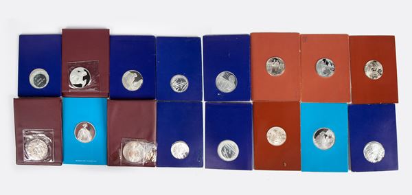 Lotto 16 Medaglie Franklin Mint: 10 pezzi dalla Serie Genio di Rembrandt; 6 pezzi dalla Serie I momenti magici dell'opera  - Asta Numismatica: Monete, Medaglie e Carta Moneta - Casa d'Aste Arcadia