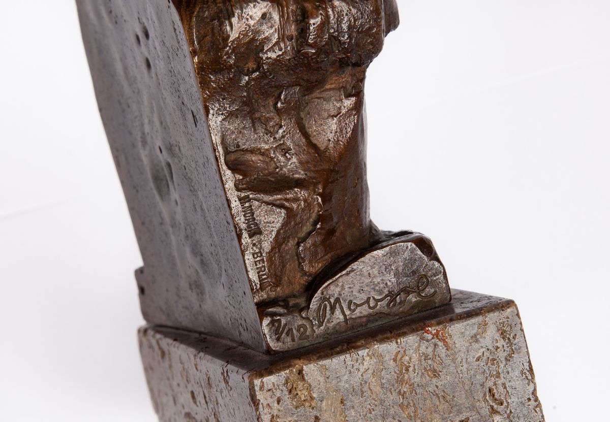Henry Moore - Standing Figure Relief N.2