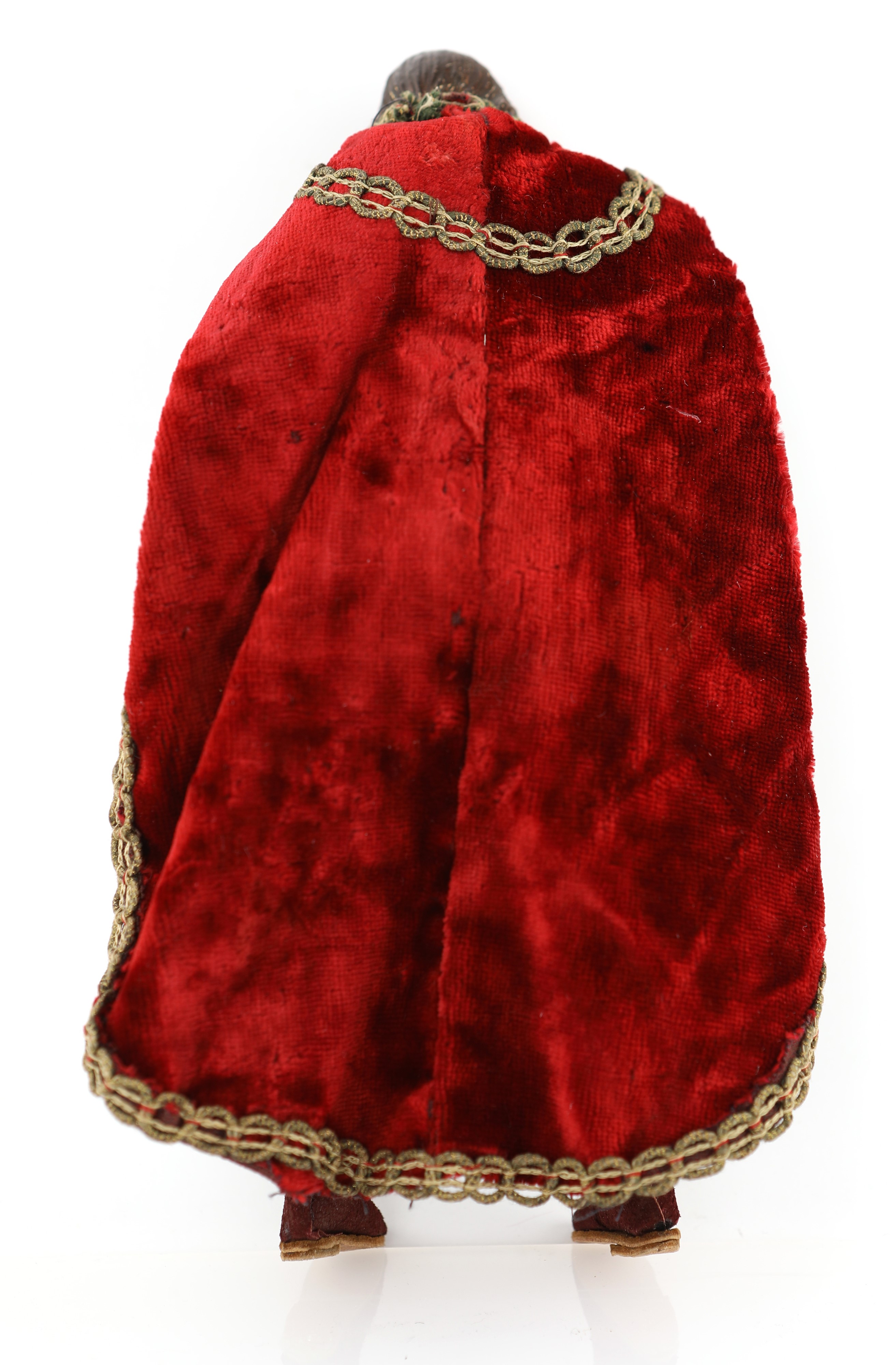 Figura di Dignitario con Mantello in Velluto Rosso