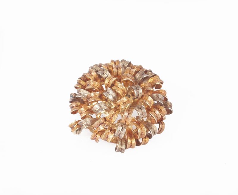 Spilla in Oro a Fiore