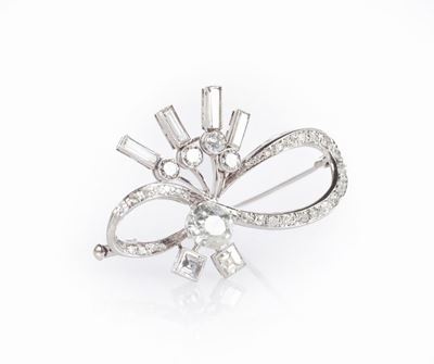 Spilla degli Anni '50 in Oro Bianco e Diamanti.