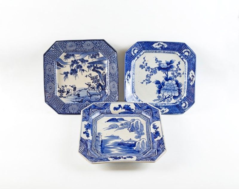 Tre Piatti da Portata in Ceramica Smaltata