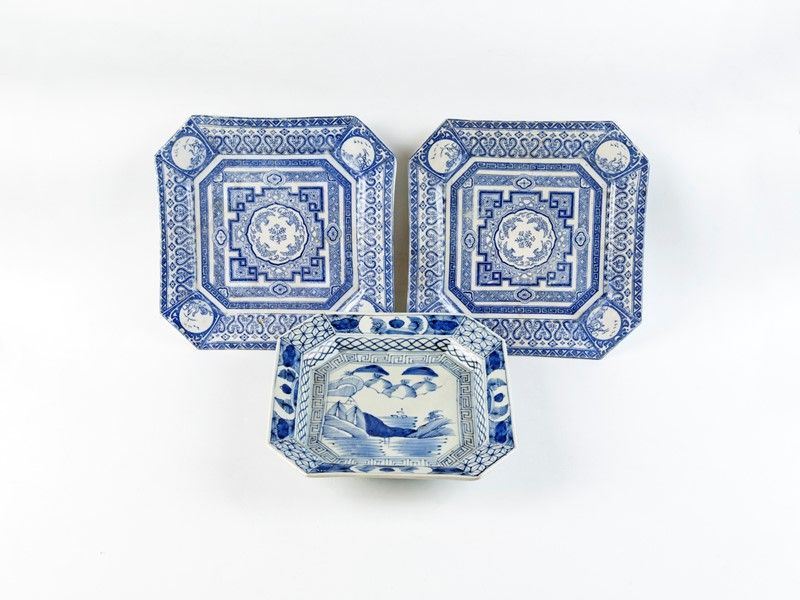 Tre Piatti da Portata in Ceramica Smaltata