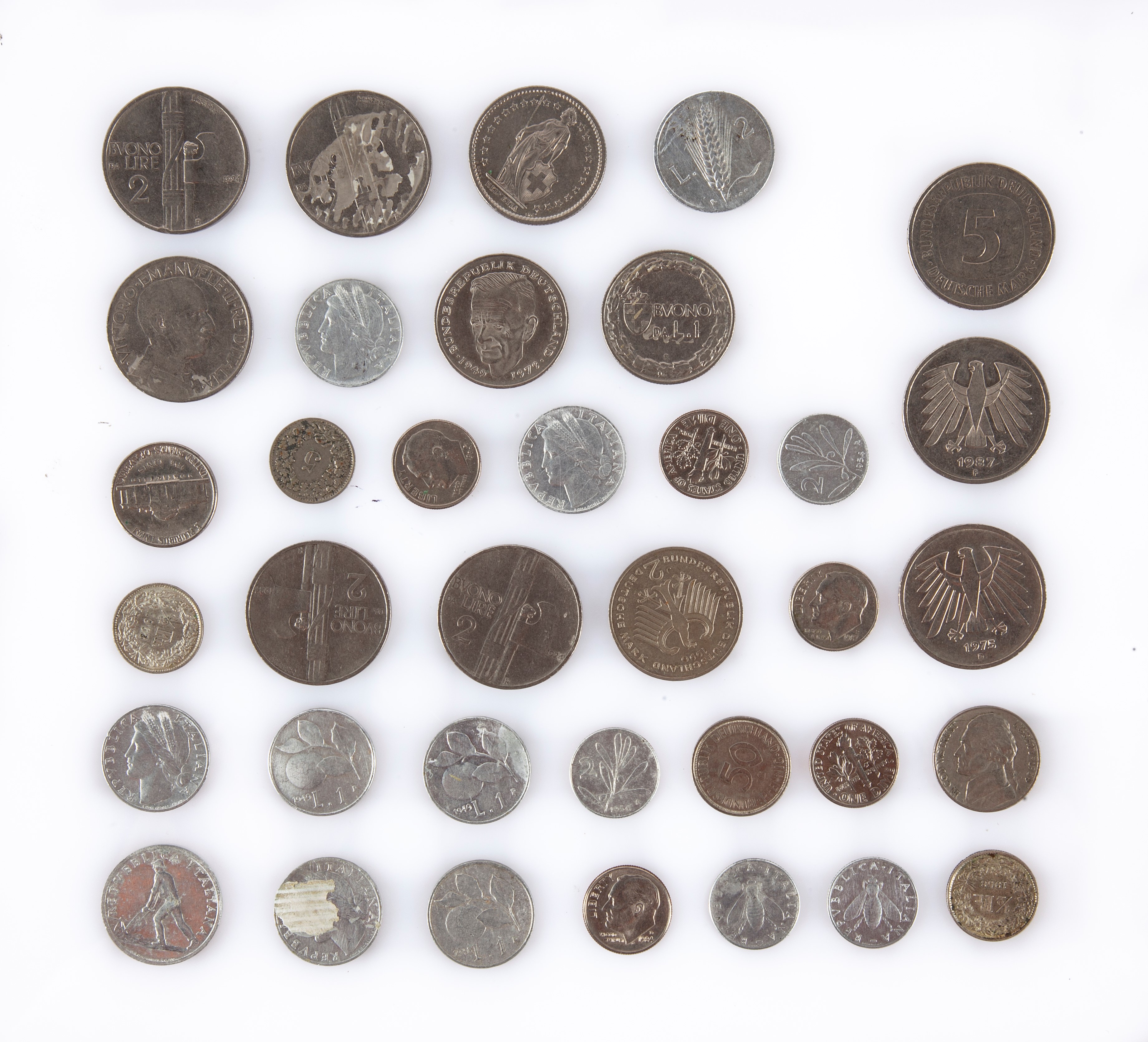 Lotto Monete: Buono 2 Lire 1923; 1924 (4); Buono da 1 Lira 1922 Vittorio Emanuele Regno D'italia;...