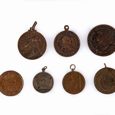 Lotto 5 Medaglie in Bronzo: Medaglia Seconda Armata 1940-41 di Costantino Affer dello Stabiliment...