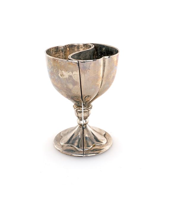 Calice da brindisi in metallo argentato (Silver plate toasting wine goblets)