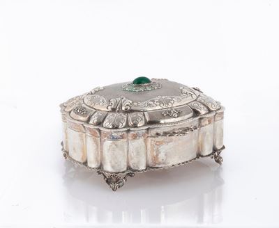 Scatola Portagioie in Argento 800 con Gemma Cabochon
