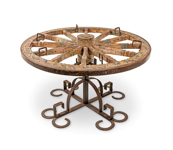 Tavolo da centro in legno e ferro battuto