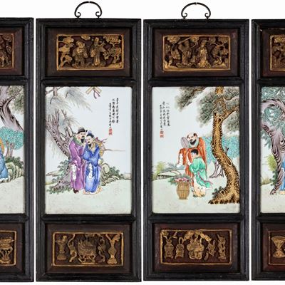 Quattro Pannelli in Legno Intagliato con Placche Porcellana, Cina, Fine Dinastia Qing