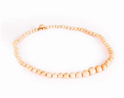 Collana in Oro e Corallo