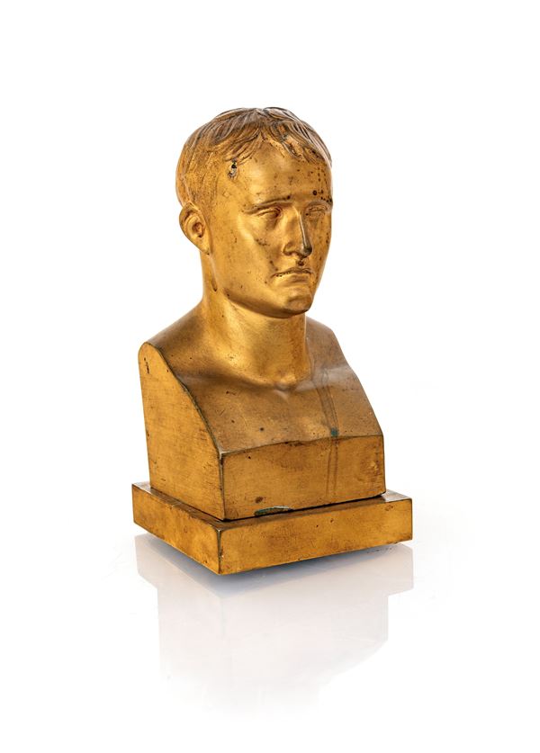Piccolo busto di Napoleone in bronzo dorato, da Antonio Canova