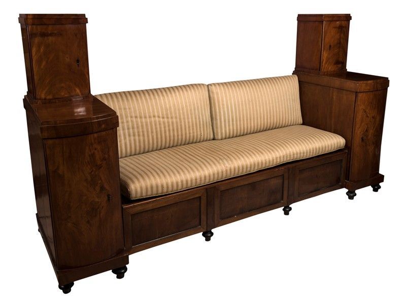 Divano Biedermeier in Mogano