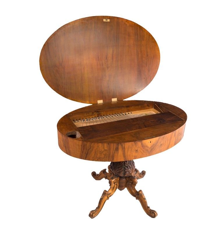 Tavolo Musicale Ovale