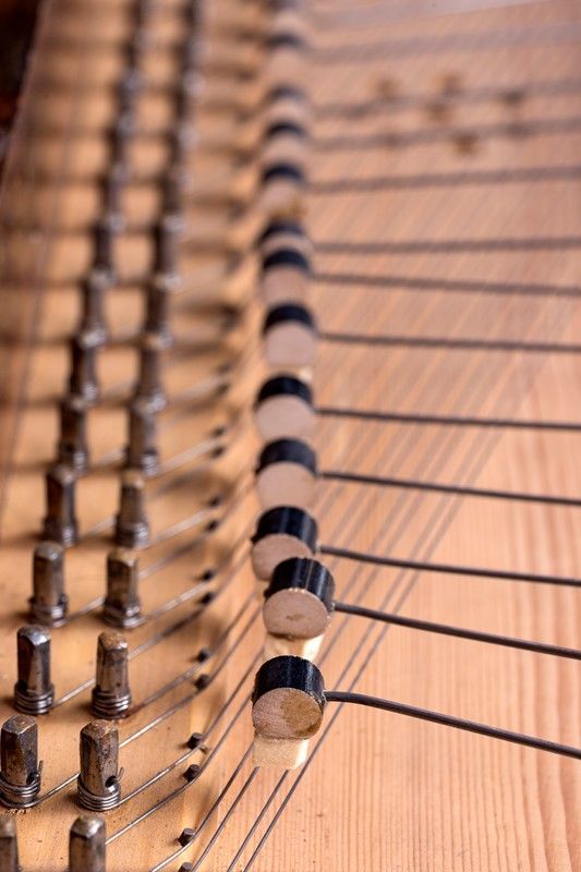 Tavolo Musicale Ovale