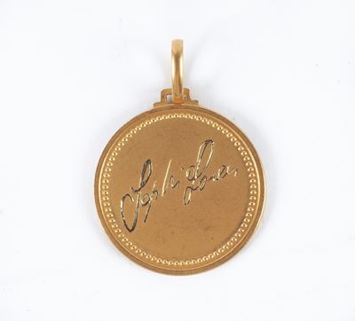 Medaglietta in Oro 750/000 con Inciso Sophia Loren "questi Fantasmi 1967"