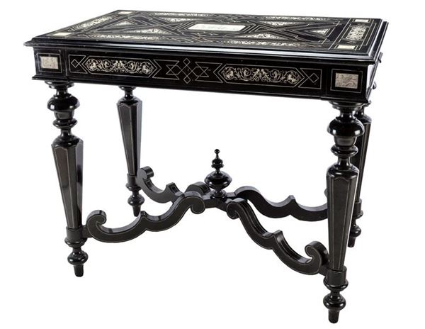 TAVOLO IN LEGNO