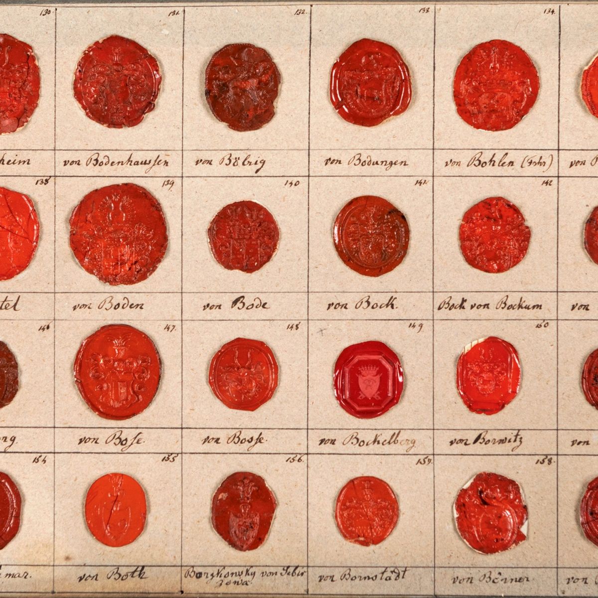 Raccolta di Sessantaquattro Antiche Impronte di Ceralacca Entro Due Cornici Diverse