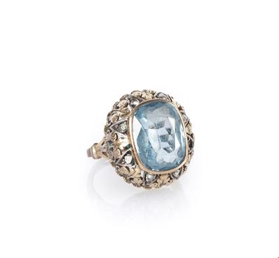 Anello in Oro e Acquamarina