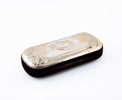 Astuccio Porta Occhiali Rivestito in Velluto con Copertura in Lamina D'argento 925, Padova, Anni ...