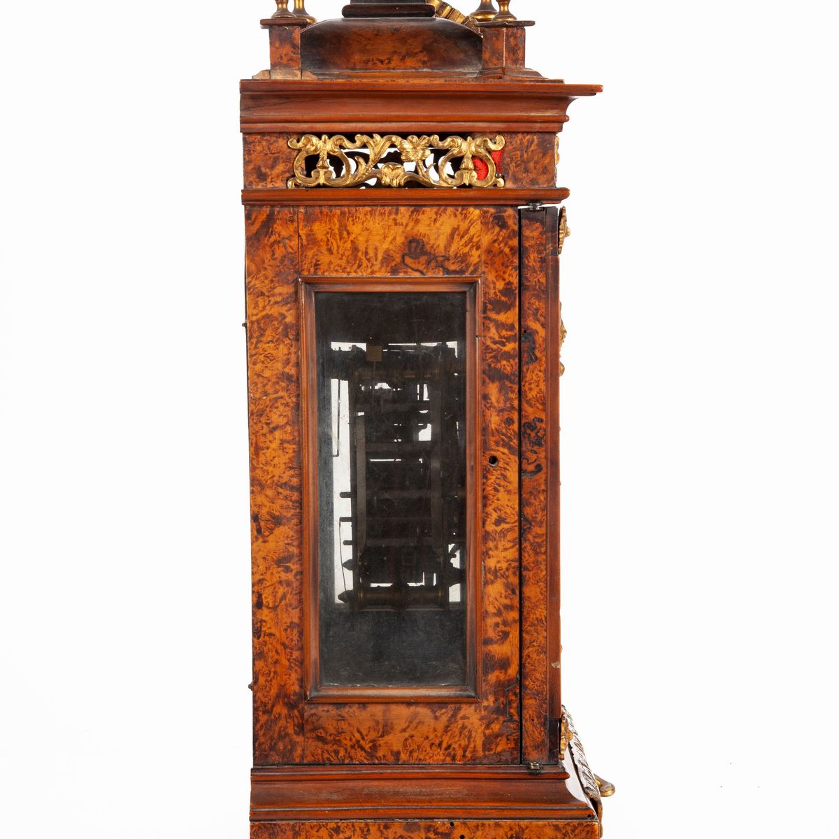 Pendola in Radica con Finiture Ornamentali in Bronzo Cesellato e Dorato, XVIII Secolo