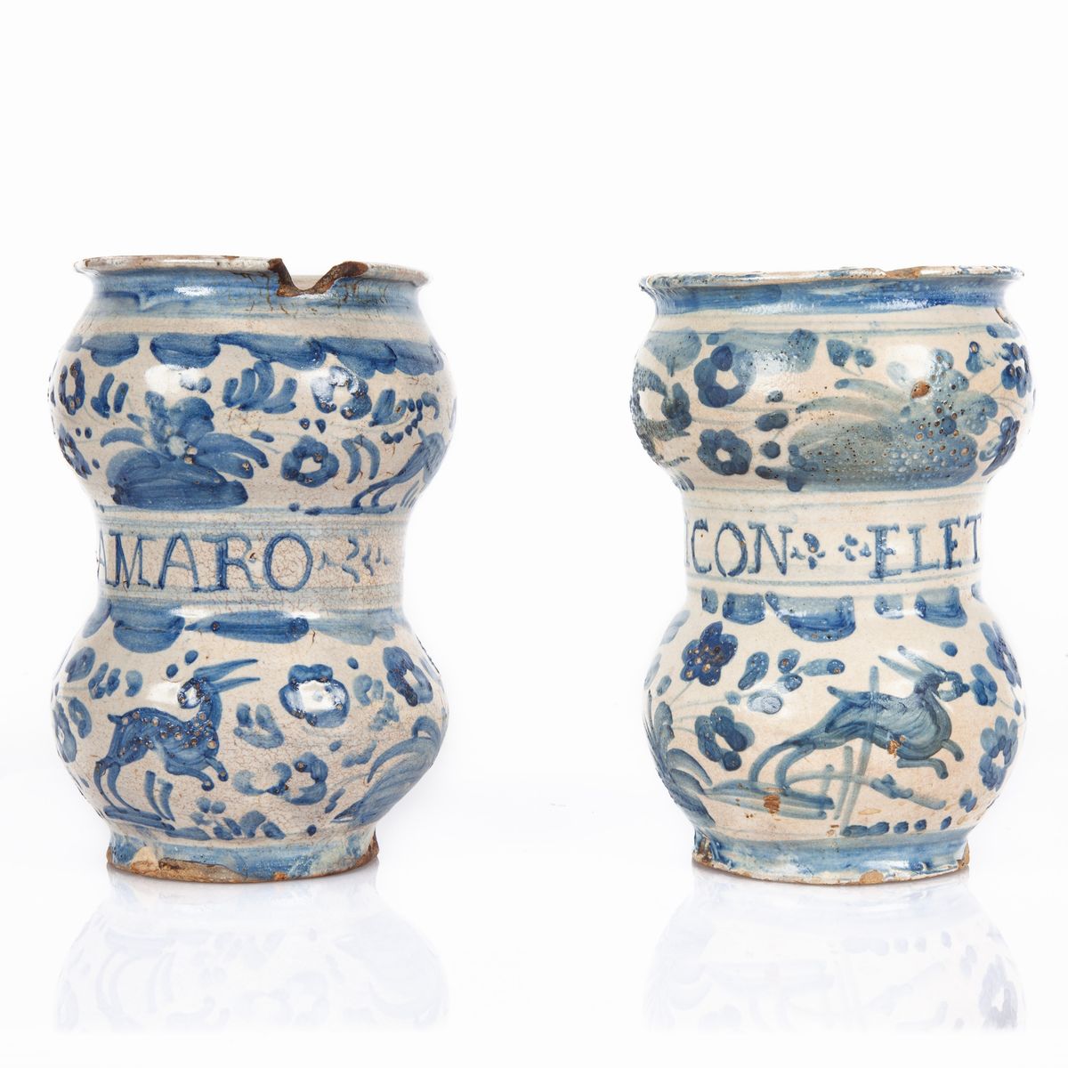 Coppia di Albarelli a Rocchetto in Maiolica Bianca e Blu