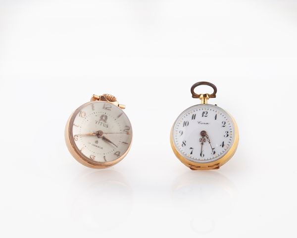Due orologi da donna