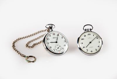 Perseo - Orologio da Tasca da Uomo da Uomo in Acciaio con Catena in Metallo Cromato, Carica Remon...