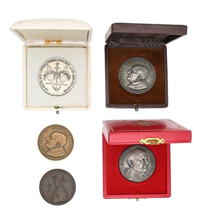 Tre Medaglie in Argento Ufficiali Annuali della Città del Vaticano Paolo Vi: a.IV, V, e 1966 Enci...