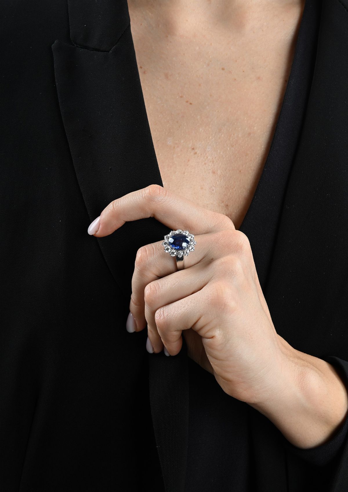 Anello in Oro Brillanti e Zaffiro