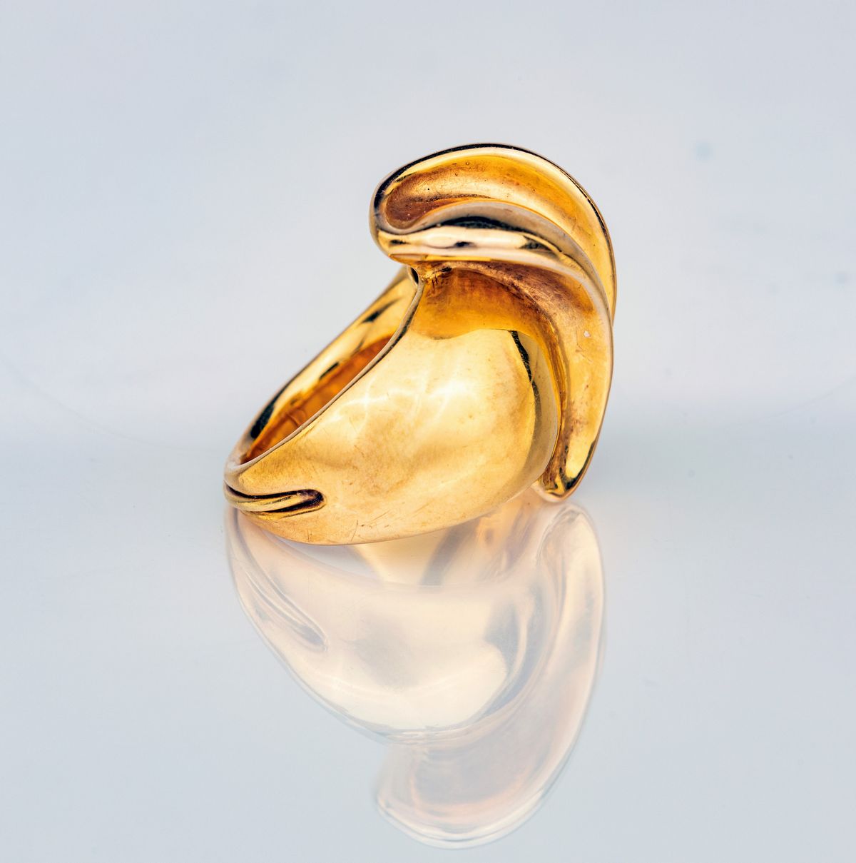 Anello in Oro a Nodo