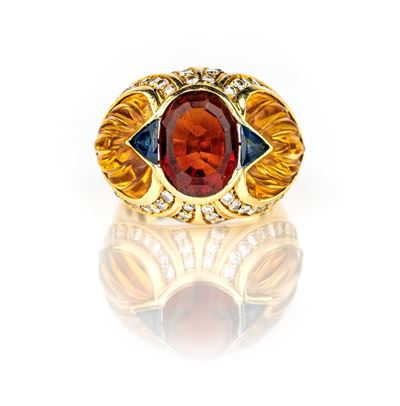 Anello in Oro, Granato, Topazi, Zaffiri e Brillanti