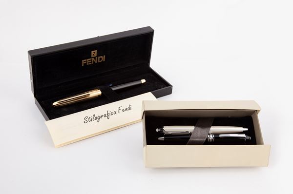 Fendi - Penna stilografica in vernice e metallo dorato; Renato Balestra - 2 mini Penne a sfera
