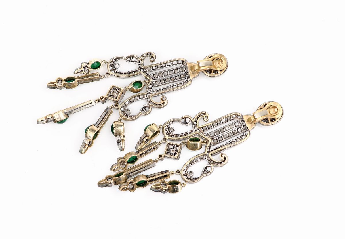 Orecchini in Oro, Argento, Diamanti e Smeraldi